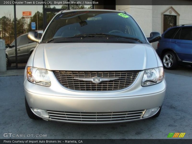 Bright Silver Metallic / Navy Blue 2001 Chrysler Town & Country LXi