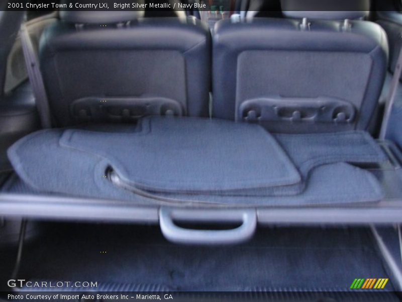 Bright Silver Metallic / Navy Blue 2001 Chrysler Town & Country LXi