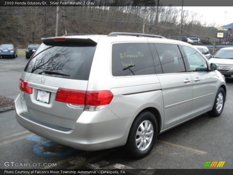 Silver Pearl Metallic / Gray 2009 Honda Odyssey EX