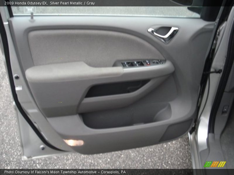 Silver Pearl Metallic / Gray 2009 Honda Odyssey EX