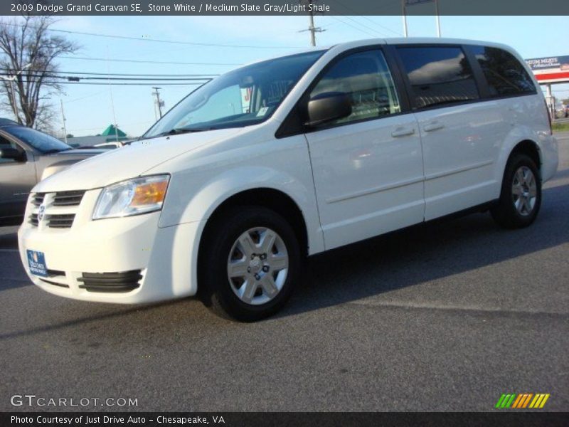 Stone White / Medium Slate Gray/Light Shale 2009 Dodge Grand Caravan SE