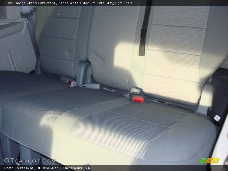 Stone White / Medium Slate Gray/Light Shale 2009 Dodge Grand Caravan SE