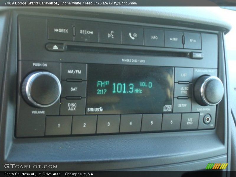 Stone White / Medium Slate Gray/Light Shale 2009 Dodge Grand Caravan SE