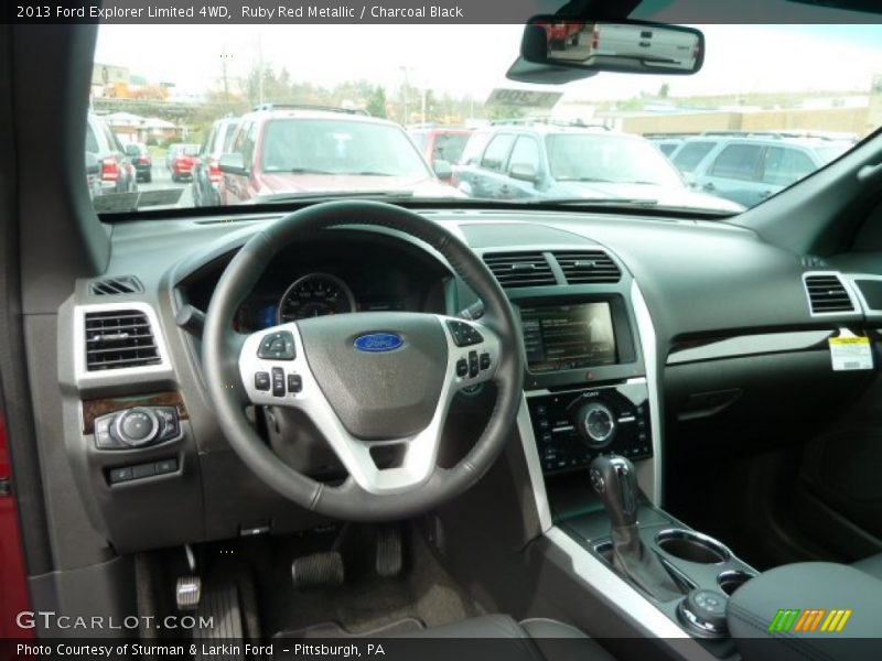 Dashboard of 2013 Explorer Limited 4WD