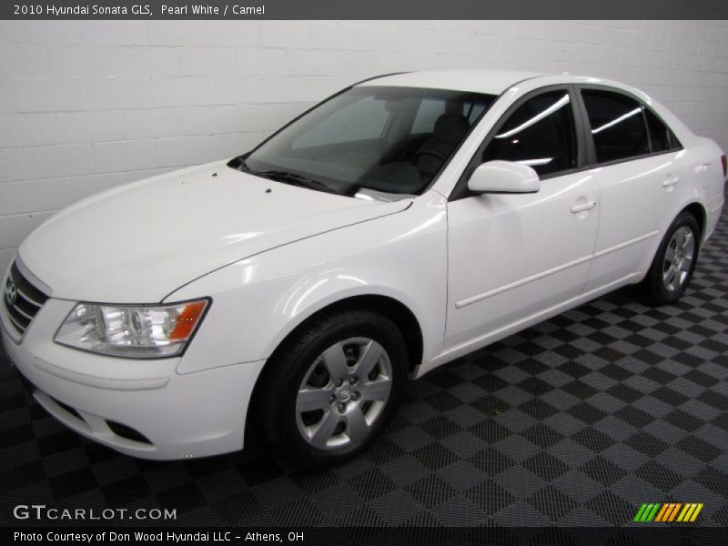 Pearl White / Camel 2010 Hyundai Sonata GLS