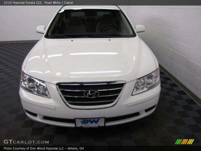 Pearl White / Camel 2010 Hyundai Sonata GLS