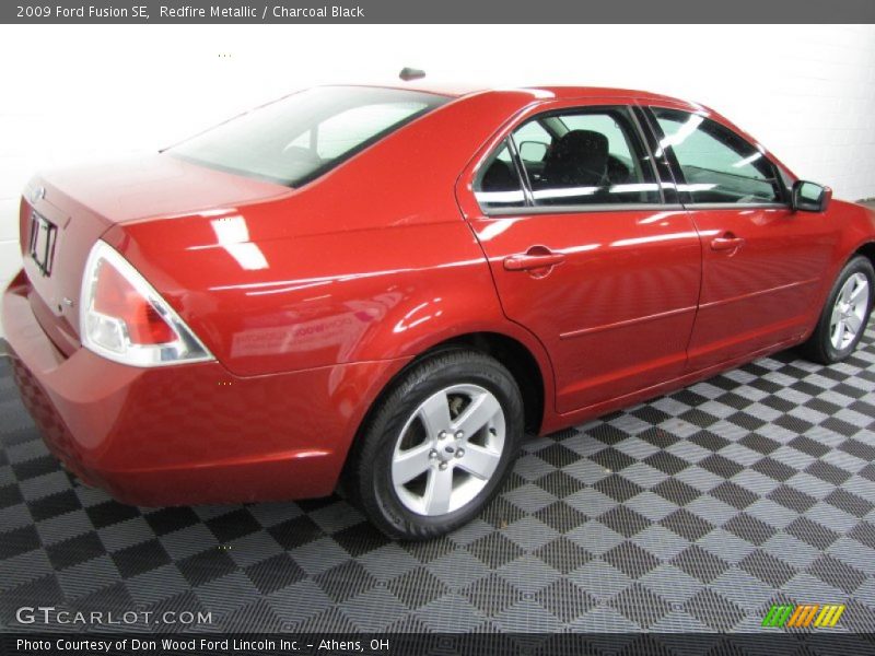 Redfire Metallic / Charcoal Black 2009 Ford Fusion SE