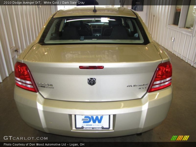 White Gold / Dark Slate Gray 2010 Dodge Avenger SXT