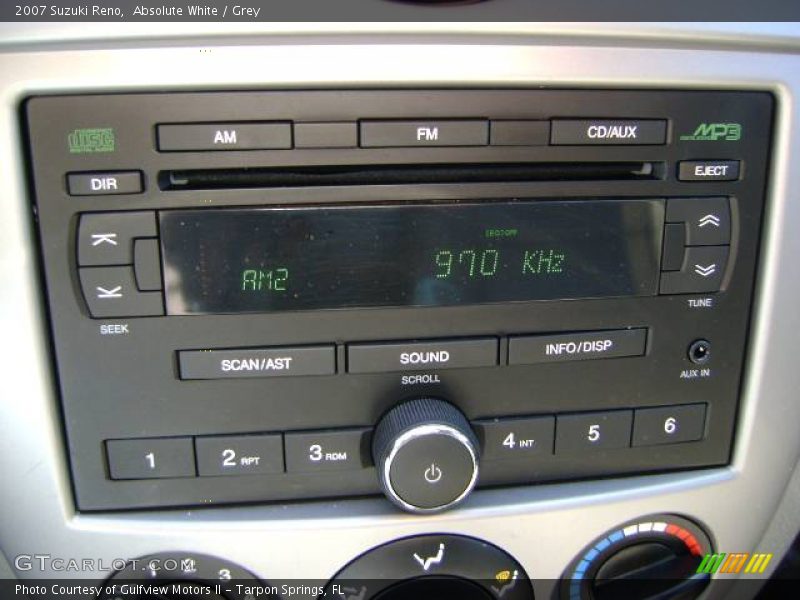 Absolute White / Grey 2007 Suzuki Reno