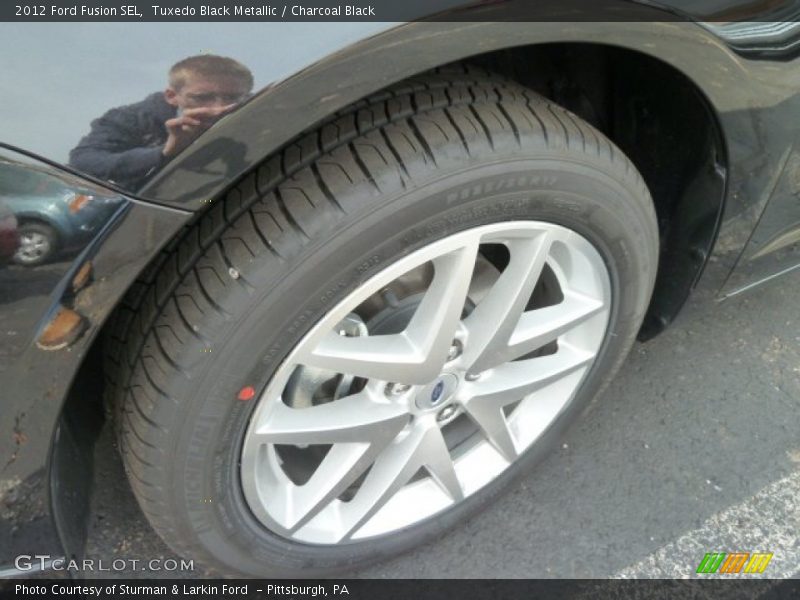 Tuxedo Black Metallic / Charcoal Black 2012 Ford Fusion SEL