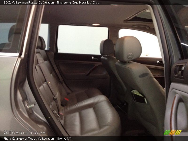 Silverstone Grey Metallic / Grey 2002 Volkswagen Passat GLX Wagon