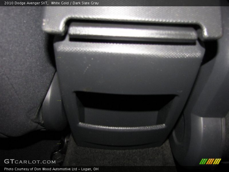 White Gold / Dark Slate Gray 2010 Dodge Avenger SXT
