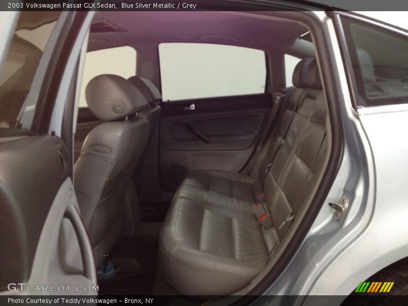 Blue Silver Metallic / Grey 2003 Volkswagen Passat GLX Sedan