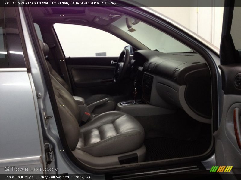 Blue Silver Metallic / Grey 2003 Volkswagen Passat GLX Sedan