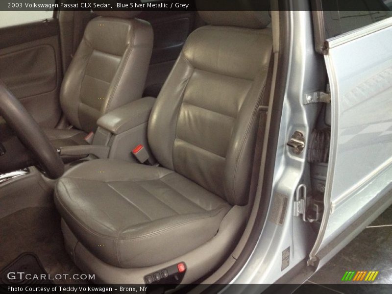 Blue Silver Metallic / Grey 2003 Volkswagen Passat GLX Sedan