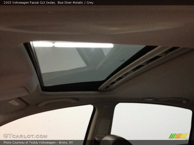 Blue Silver Metallic / Grey 2003 Volkswagen Passat GLX Sedan