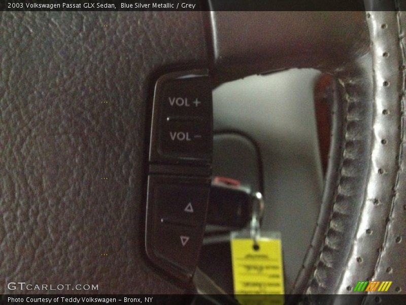 Blue Silver Metallic / Grey 2003 Volkswagen Passat GLX Sedan