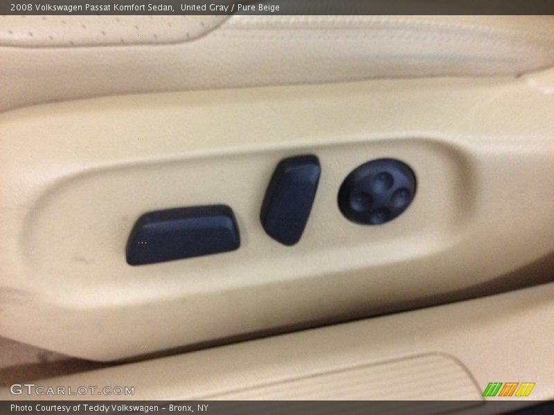 United Gray / Pure Beige 2008 Volkswagen Passat Komfort Sedan