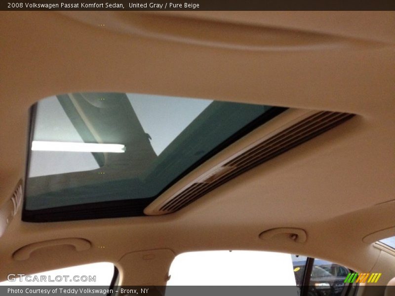 United Gray / Pure Beige 2008 Volkswagen Passat Komfort Sedan