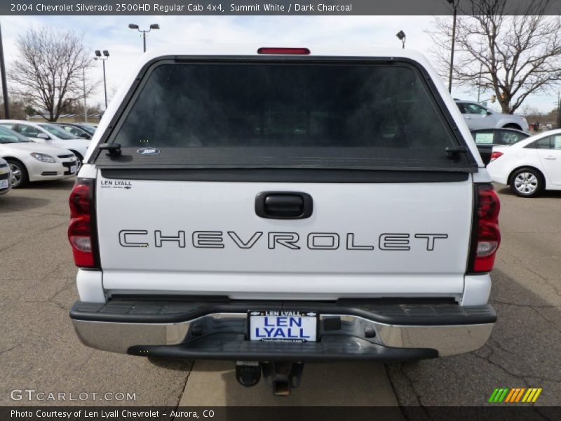 Summit White / Dark Charcoal 2004 Chevrolet Silverado 2500HD Regular Cab 4x4