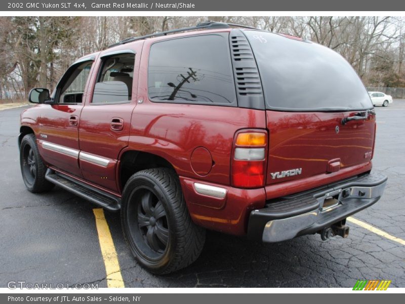 Garnet Red Metallic / Neutral/Shale 2002 GMC Yukon SLT 4x4
