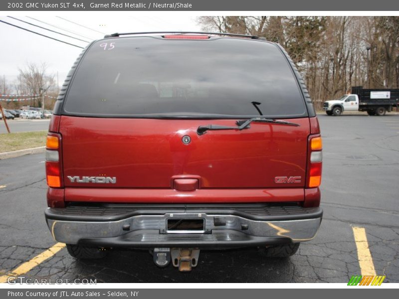 Garnet Red Metallic / Neutral/Shale 2002 GMC Yukon SLT 4x4