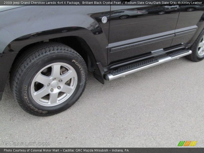 Brilliant Black Crystal Pearl / Medium Slate Gray/Dark Slate Gray Mckinley Leather 2009 Jeep Grand Cherokee Laredo 4x4 X Package