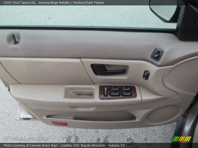 Arizona Beige Metallic / Medium/Dark Pebble 2005 Ford Taurus SEL