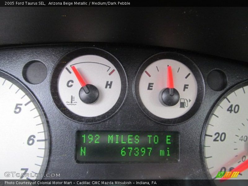 Arizona Beige Metallic / Medium/Dark Pebble 2005 Ford Taurus SEL