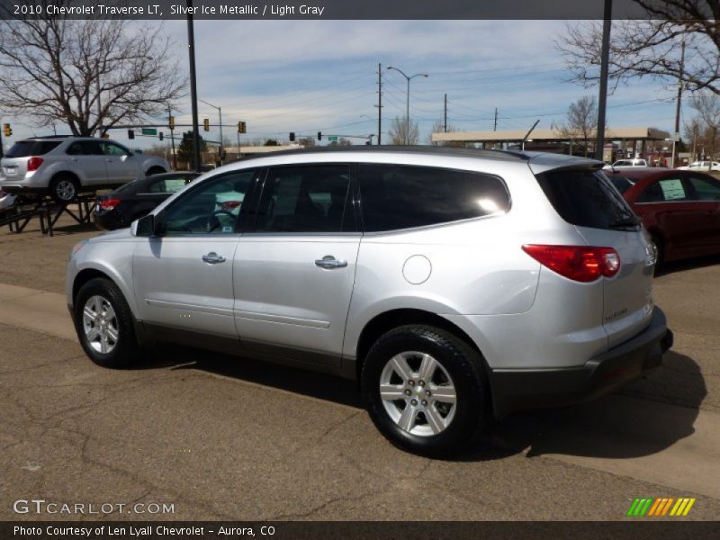 Silver Ice Metallic / Light Gray 2010 Chevrolet Traverse LT