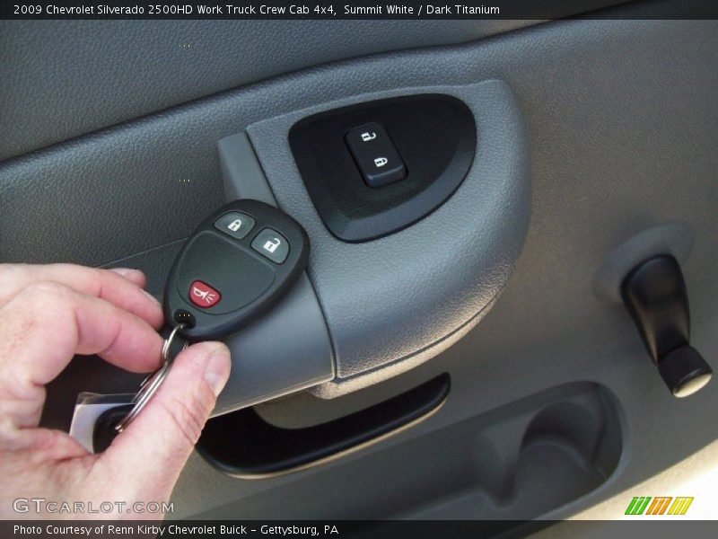 Summit White / Dark Titanium 2009 Chevrolet Silverado 2500HD Work Truck Crew Cab 4x4