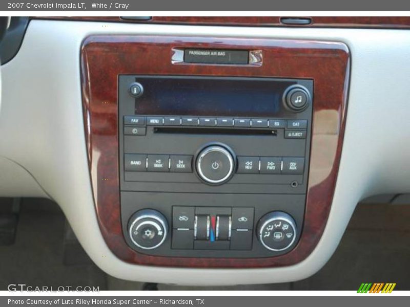 White / Gray 2007 Chevrolet Impala LT