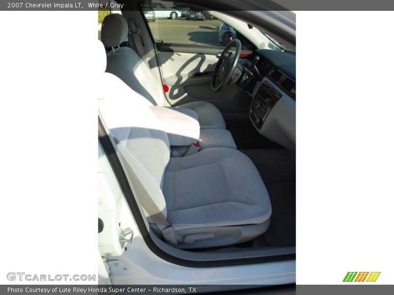 White / Gray 2007 Chevrolet Impala LT