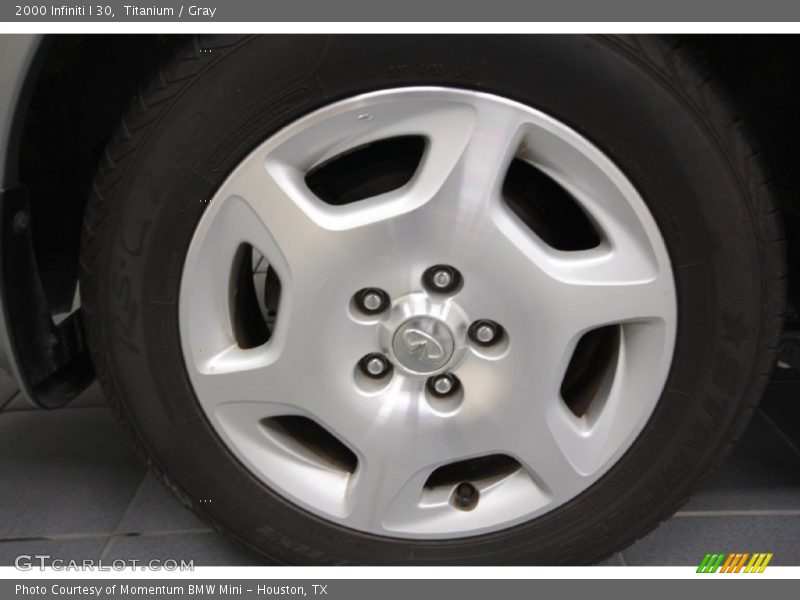 Titanium / Gray 2000 Infiniti I 30