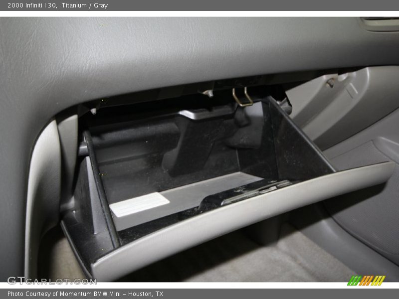 Titanium / Gray 2000 Infiniti I 30