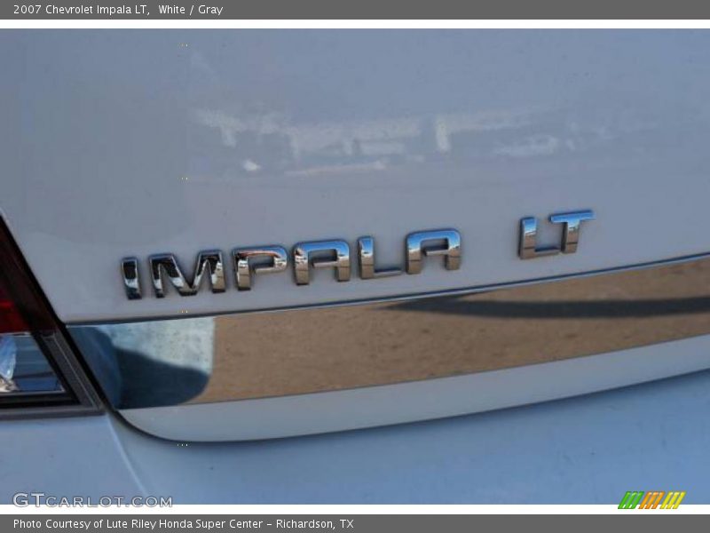 White / Gray 2007 Chevrolet Impala LT
