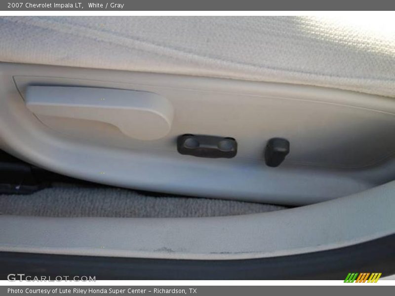 White / Gray 2007 Chevrolet Impala LT