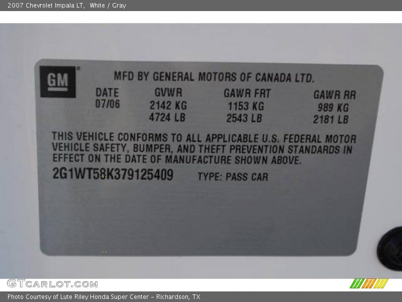 White / Gray 2007 Chevrolet Impala LT