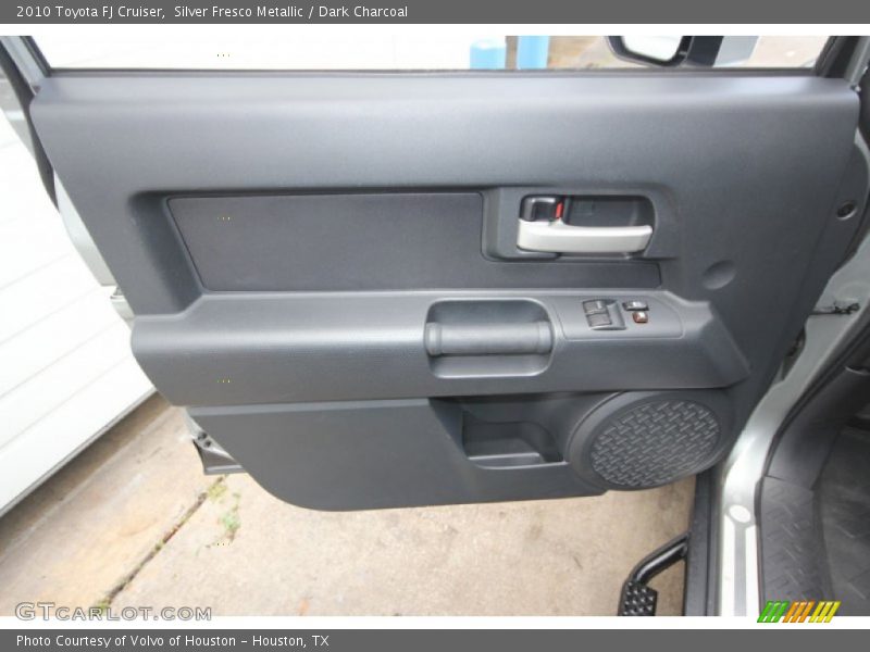 Door Panel of 2010 FJ Cruiser 