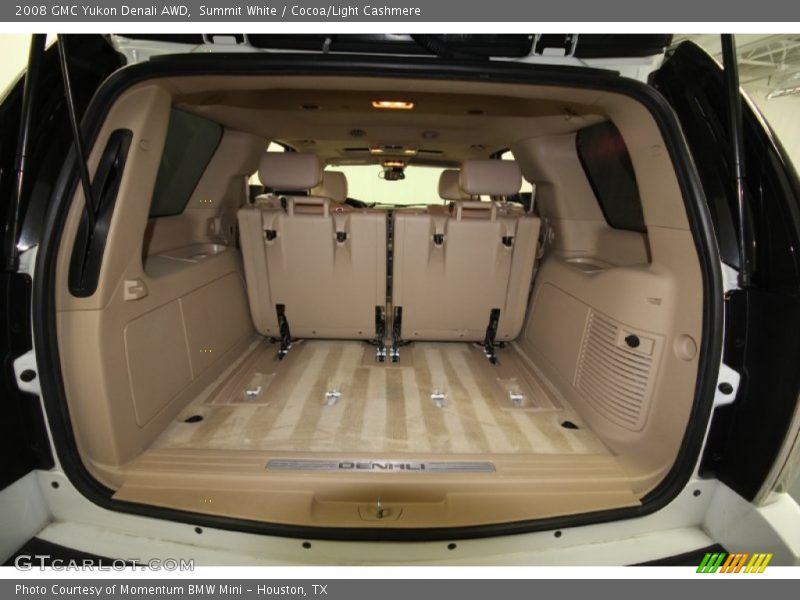 Summit White / Cocoa/Light Cashmere 2008 GMC Yukon Denali AWD