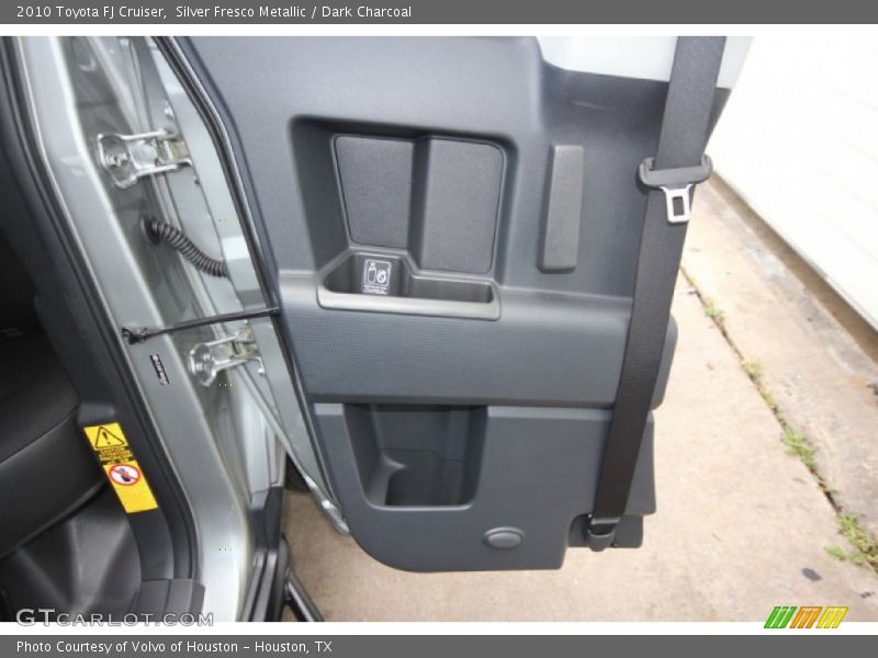 Silver Fresco Metallic / Dark Charcoal 2010 Toyota FJ Cruiser