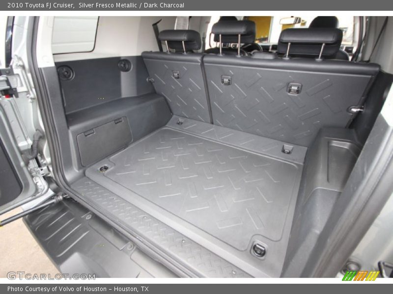  2010 FJ Cruiser  Trunk