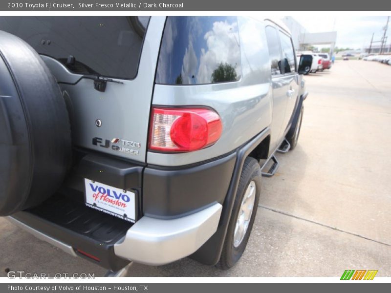 Silver Fresco Metallic / Dark Charcoal 2010 Toyota FJ Cruiser