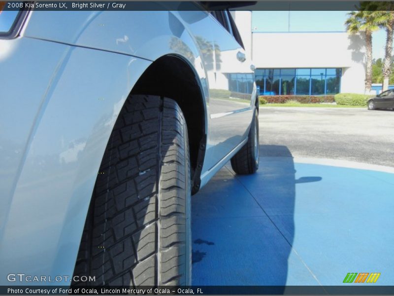 Bright Silver / Gray 2008 Kia Sorento LX