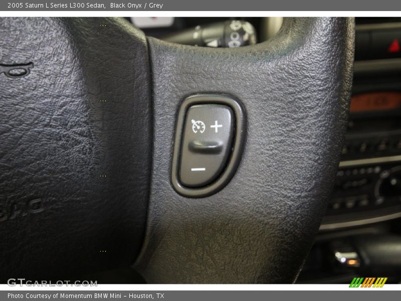 Black Onyx / Grey 2005 Saturn L Series L300 Sedan