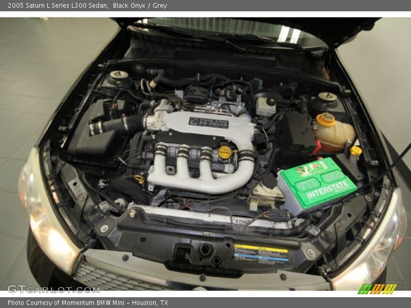 Black Onyx / Grey 2005 Saturn L Series L300 Sedan