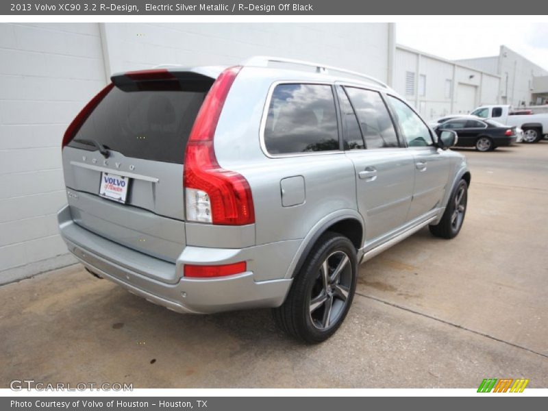 Electric Silver Metallic / R-Design Off Black 2013 Volvo XC90 3.2 R-Design