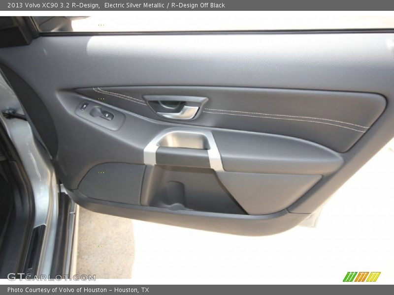 Door Panel of 2013 XC90 3.2 R-Design