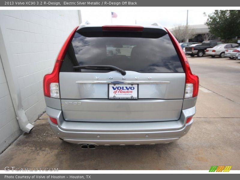 Electric Silver Metallic / R-Design Off Black 2013 Volvo XC90 3.2 R-Design