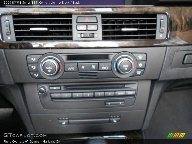 Controls of 2009 3 Series 335i Convertible